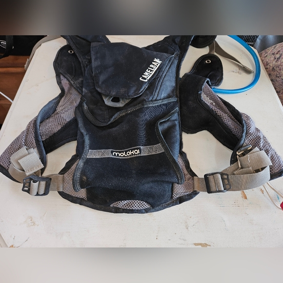 Molokai Camelbak - Picture 2 of 3
